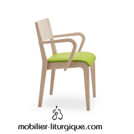 Fauteuil confortable avec une assise et dossier bien garni